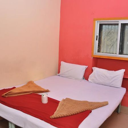 هامبي Manju Guest House المظهر الخارجي الصورة